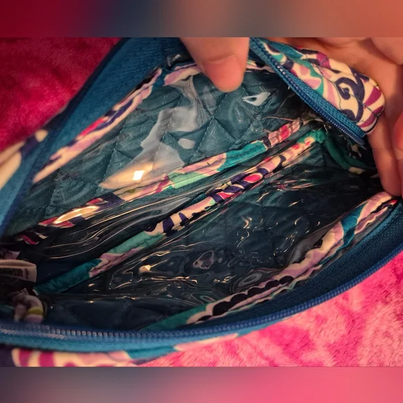 Vera Bradley Quilted Paisley Cosmetic Bag - Teal Purple Wakiki Patern - Picture 9 of 11